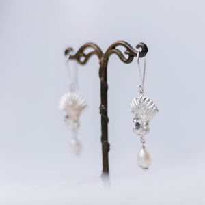 Mayur earrings