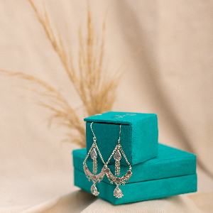 Teardrop danglers (white)