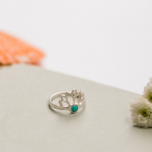 Lotus ring