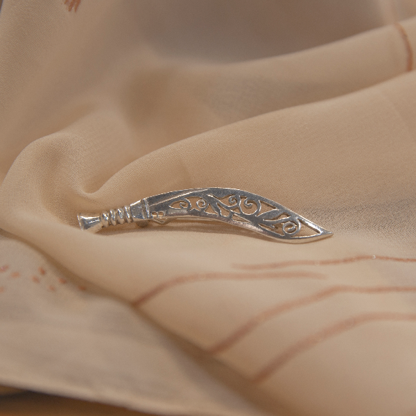 Khukuri brooch