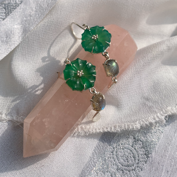 Green onyx flower earrings