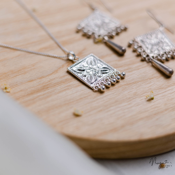 Jantar pendant