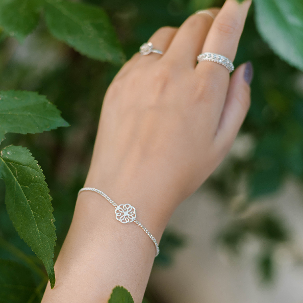 4 leaf clover bracelet