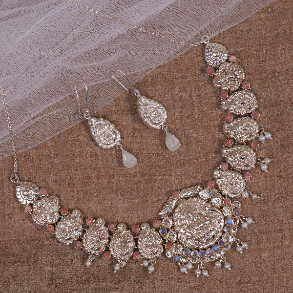 Temple jewelry set